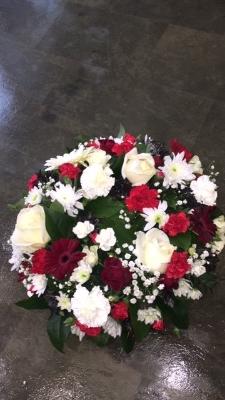 Red and White Wreath